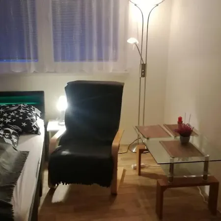Flat3 With 2bedrooms Wifi アパート